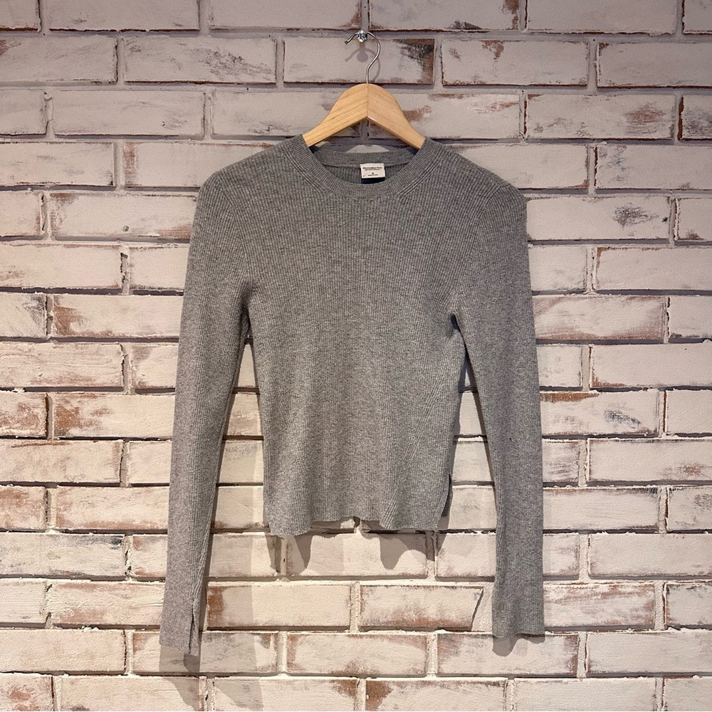 Abercrombie & Fitch Ribbed Sweater Soft A & F collection